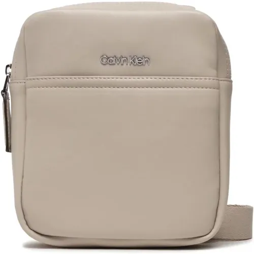 Verstellbare Across-Body Tasche mit Logo - Calvin Klein - Modalova