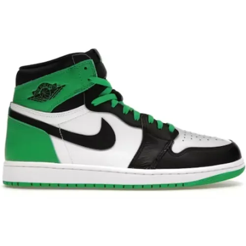 Lucky Green Retro High OG Sneakers , male, Sizes: 6 1/2 UK, 11 UK, 8 1/2 UK, 10 UK, 10 1/2 UK - Jordan - Modalova