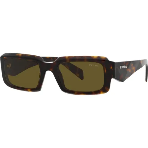 Tortoise/ Green Sunglasses , male, Sizes: 54 MM - Prada - Modalova