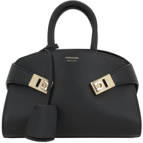 Schwarze Lederhandtasche mit goldener Hardware - Salvatore Ferragamo - Modalova