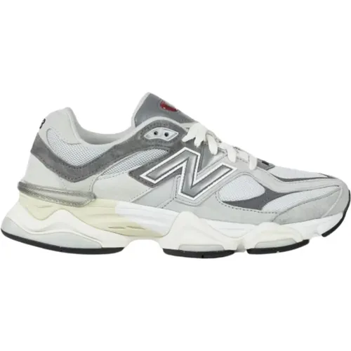 Innovative 9060 Sneakers with Suede Accents , male, Sizes: 9 UK, 8 1/2 UK, 9 1/2 UK, 12 UK, 7 1/2 UK - New Balance - Modalova