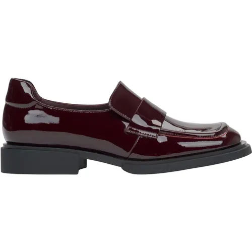 Women's Burgundy Loafers made of Patent Genuine Leather Er00115895 , female, Sizes: 3 UK, 6 UK, 5 UK, 7 UK, 4 UK, 2 UK - Estro - Modalova