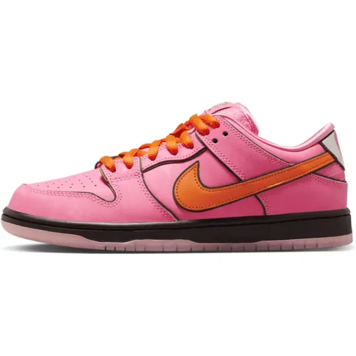 Powerpuff Girls Blossom Dunk Low , male, Sizes: 12 UK, 7 UK, 11 UK, 8 1/2 UK, 10 1/2 UK, 9 UK, 8 UK, 10 UK, 11 1/2 UK - Nike - Modalova