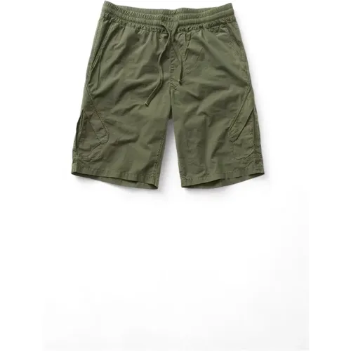 Militärgrüne Bermuda-Shorts mit Seitentaschen , Herren, Größe: XL - Blauer - Modalova