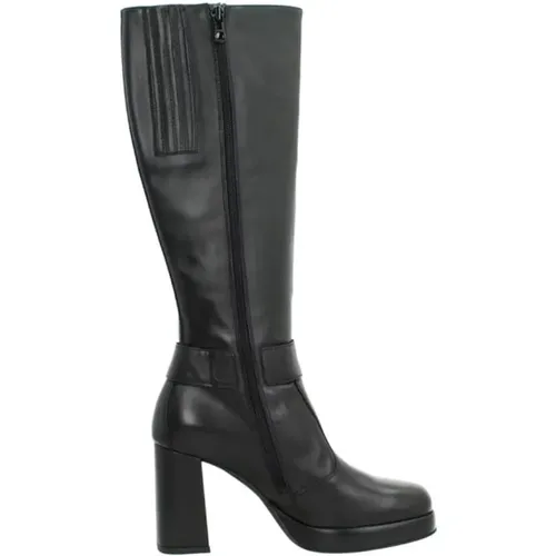Italian Boots with Minimal Design , female, Sizes: 3 UK - Nerogiardini - Modalova