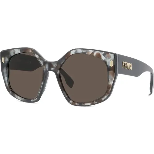 Grey Ss23 Women`s Sunglasses - Stylish and Durable , female, Sizes: 55 MM - Fendi - Modalova