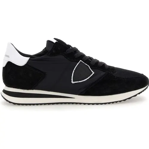 Suede Men`s Sneakers with Two-Tone Sole , male, Sizes: 6 UK, 7 UK, 10 UK - Philippe Model - Modalova