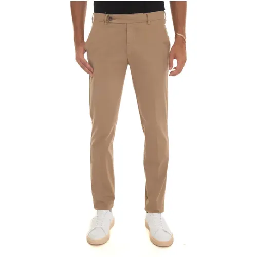 Slim Fit Chino with Tailoring Vent , male, Sizes: 3XL, 4XL - Berwich - Modalova