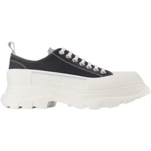 Leather sneakers , female, Sizes: 8 UK - alexander mcqueen - Modalova