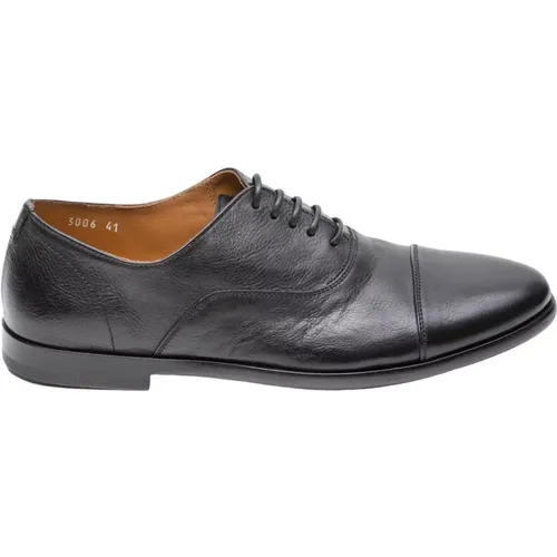 Professionelles Style-Upgrade mit Derby-Schuhen , Herren, Größe: 41 EU - Doucal's - Modalova