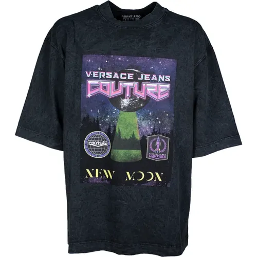 Galaxy Couture Oversized T-Shirt for Men , male, Sizes: L - Versace Jeans Couture - Modalova