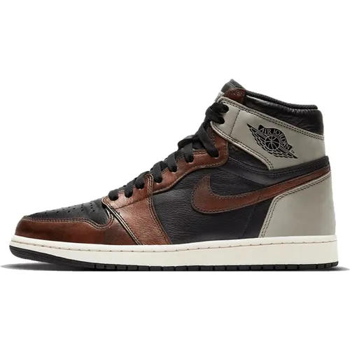 Retro High Patina Sneakers , Herren, Größe: 38 EU - Jordan - Modalova