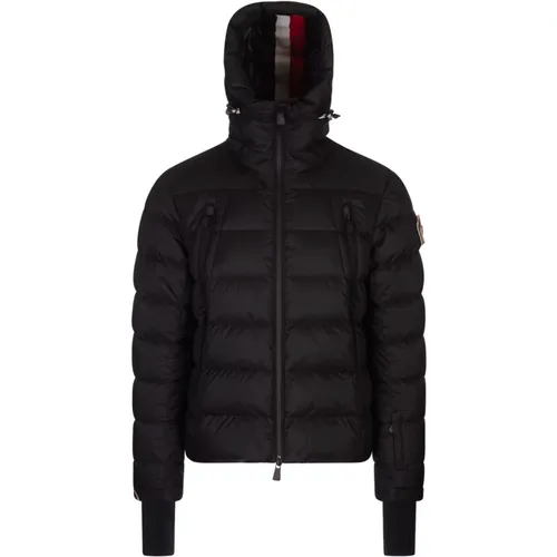 Schwarze Camurac Daunenjacke Leichte Oberbekleidung - Moncler - Modalova