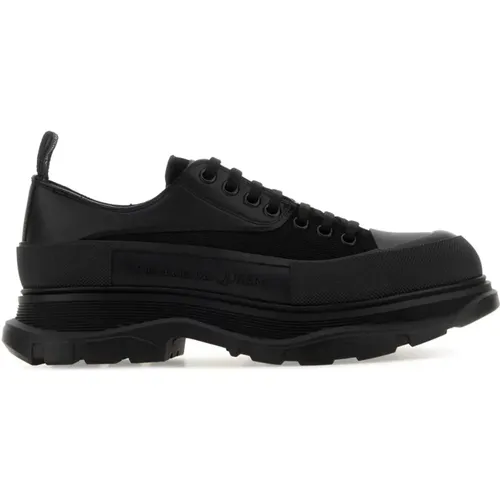 Tread Slick Sneakers , male, Sizes: 6 UK - alexander mcqueen - Modalova