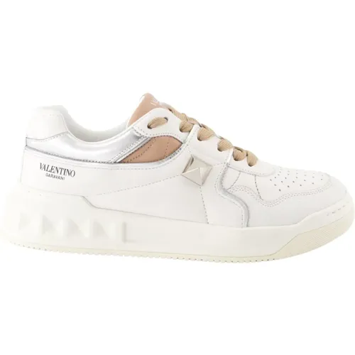 Studded Lace-Up Leather Sneakers - Valentino Garavani - Modalova