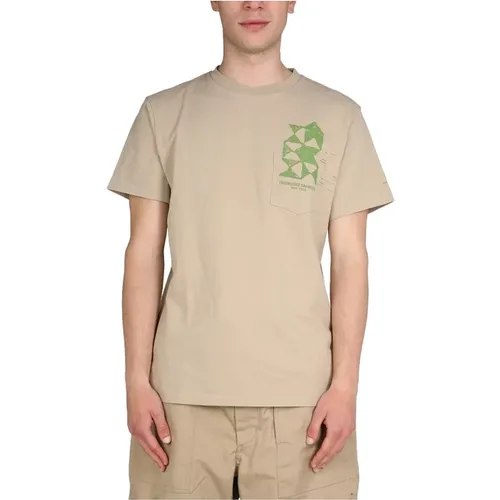 Logo-Druck-T-Shirt , Herren, Größe: M - Engineered Garments - Modalova