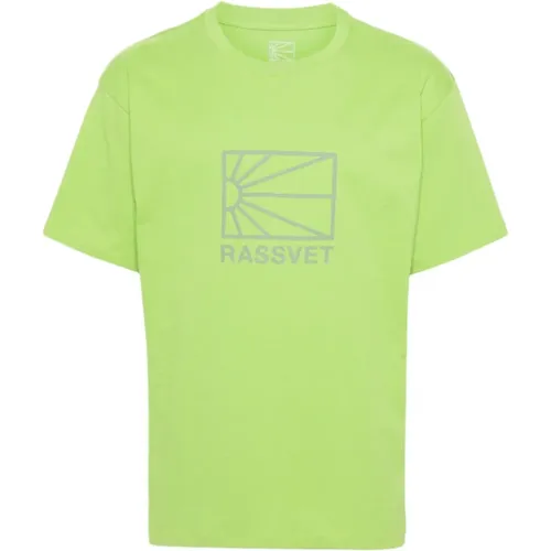 T-Shirt mit großem Logo in Grün , Herren, Größe: L - Rassvet - Modalova