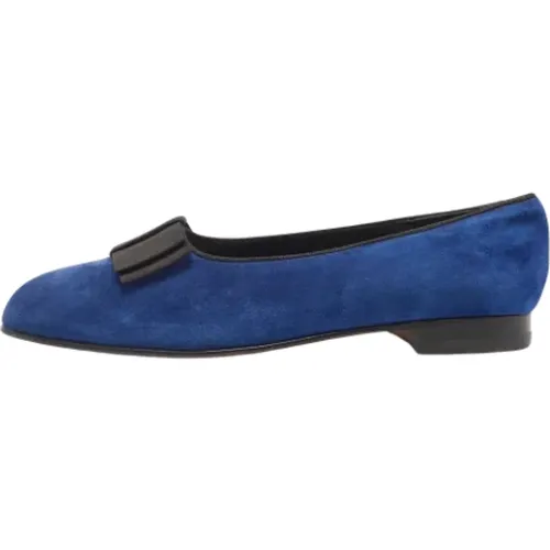 Pre-owned Suede flats , female, Sizes: 8 1/2 UK - Manolo Blahnik Pre-owned - Modalova