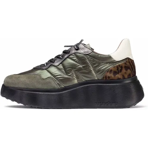 Roma Grüne Sneaker, Farbe: Grün , Damen, Größe: 37 EU - Wonders - Modalova