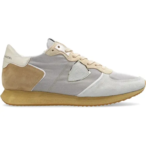 Stylish Low Top Sneakers in , Brown, and White , female, Sizes: 3 UK - Philippe Model - Modalova