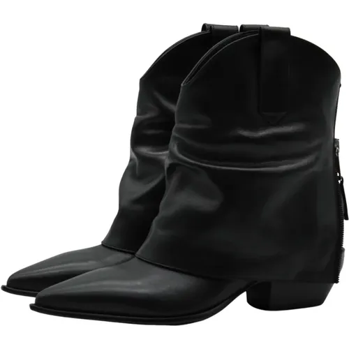 Leather Ankle Boots with Pointed Toe and Cuban Heel , female, Sizes: 5 UK - Elena Iachi - Modalova