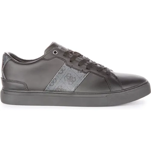 Low Top Trainers Men , male, Sizes: 8 UK, 9 UK - Guess - Modalova