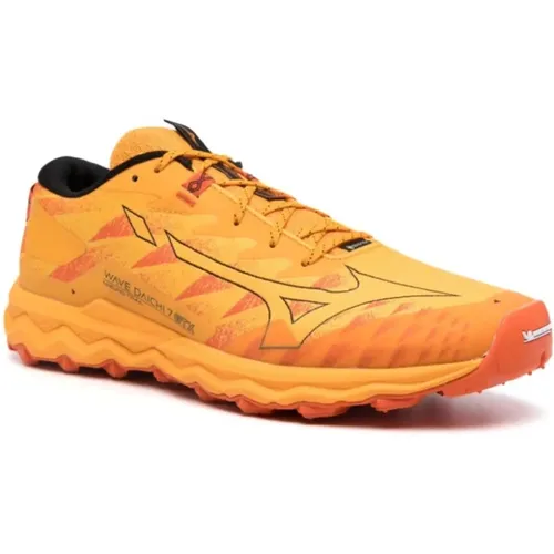 Carrot Orange Trail Sneakers , male, Sizes: 9 1/2 UK, 10 1/2 UK, 7 1/2 UK, 9 UK, 8 1/2 UK, 10 UK - Mizuno - Modalova