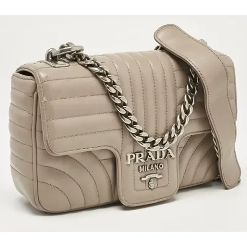 Pre-owned Leather prada-bags , female, Sizes: ONE SIZE - Prada Vintage - Modalova