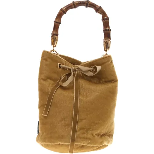 Velvet Bucket Bag with Chain Handle , female, Sizes: ONE SIZE - Chica London - Modalova