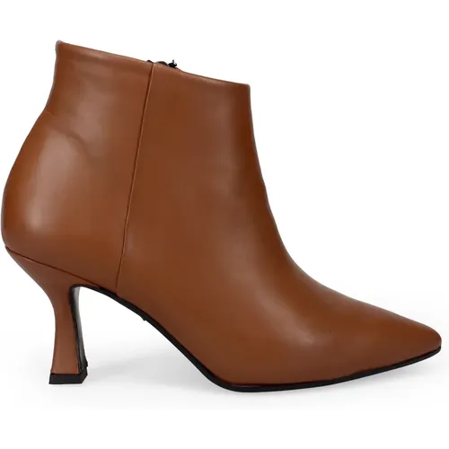 Leather Ankle Boots Elegant Silhouette , female, Sizes: 5 UK, 3 UK, 4 UK, 7 UK - Sangiorgio - Modalova