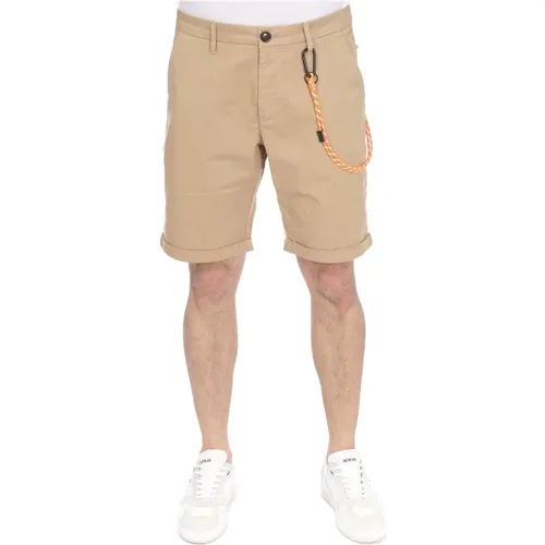 Chino Fold Laccio Fluo Bermuda Shorts , male, Sizes: W33, W34 - Sun68 - Modalova