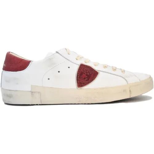 Low Top Sneakers in Red , male, Sizes: 7 UK - Philippe Model - Modalova