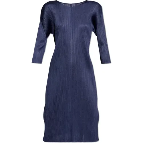 Pleated dress , female, Sizes: 2XL - Issey Miyake - Modalova