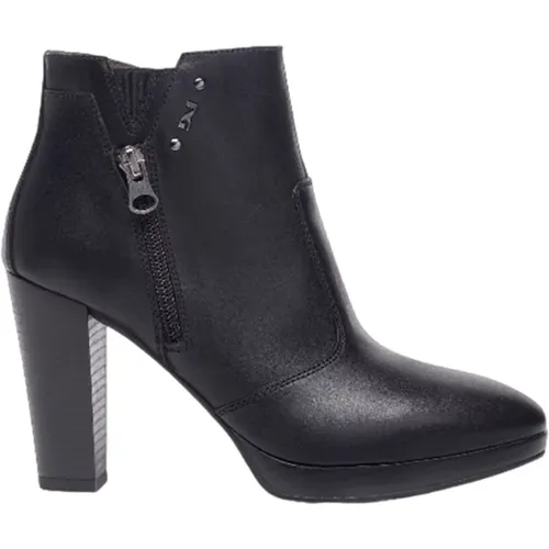 Schwarzer Damen Freizeit Lederstiefel - Nerogiardini - Modalova