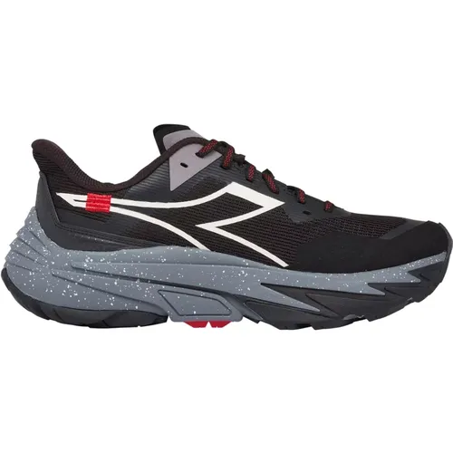 Trail Running Trainers, Black/Steel Gray , male, Sizes: 10 UK, 8 UK, 7 UK, 9 UK - Diadora - Modalova