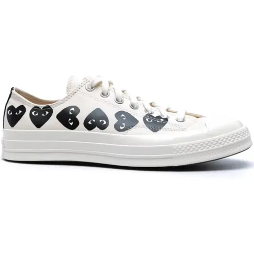 Canvas Sneakers with Heart Print , male, Sizes: 8 1/2 UK - Comme des Garçons - Modalova