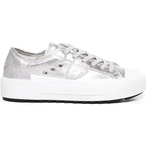 Silver Leather Sneakers with Metal Detail , female, Sizes: 7 UK, 3 UK, 5 UK, 4 UK - Philippe Model - Modalova