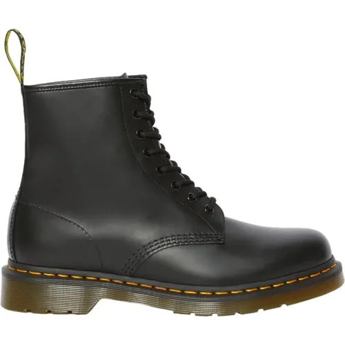 Lace-Up Boots, Classic Style , male, Sizes: 10 UK, 8 UK, 7 UK, 9 UK, 5 UK, 11 UK - Dr. Martens - Modalova