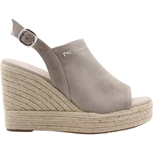 Stylish Wedge Sandals , female, Sizes: 5 UK, 6 UK, 4 UK - Nerogiardini - Modalova