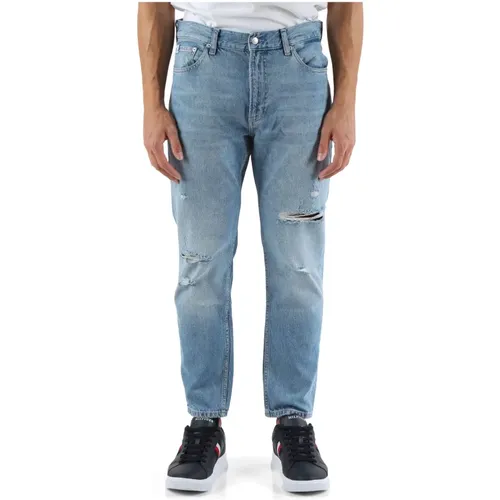 Dad Fit Cropped Jeans Five Pockets , male, Sizes: W33, W38, W31, W32, W30, W36, W34 - Calvin Klein Jeans - Modalova