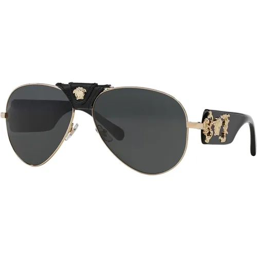 Gold Black/Dark Grey Sunglasses , male, Sizes: 62 MM - Versace - Modalova