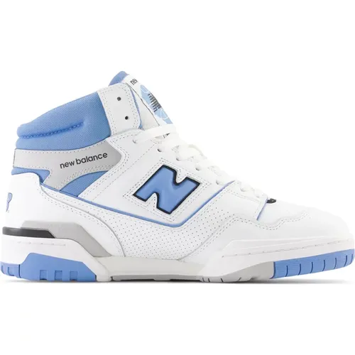 Men Sneakers with Light Blue Accents , male, Sizes: 9 UK - New Balance - Modalova