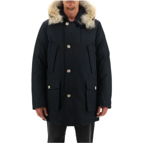 Dunkelblaue Arctic Parka mit Abnehmbarem Pelz , Herren, Größe: L - Woolrich - Modalova