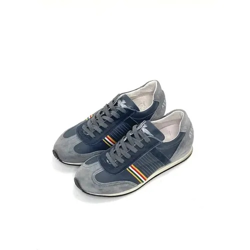 Suede sneakers , male, Sizes: 7 UK, 5 UK, 11 UK - aeronautica militare - Modalova