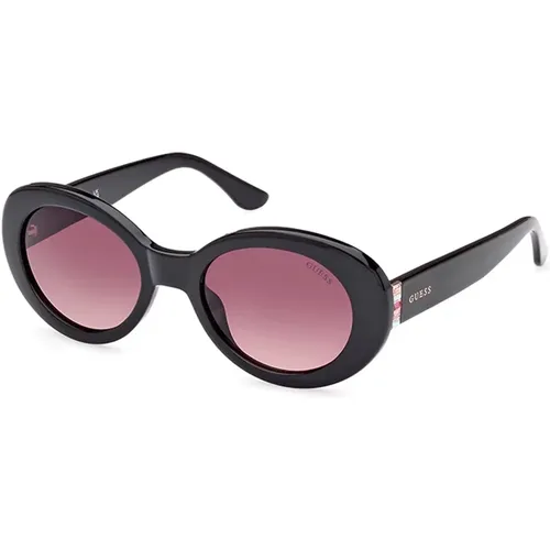 Stylish Sunglasses with Bordeaux Gradient Lens , female, Sizes: 51 MM - Guess - Modalova