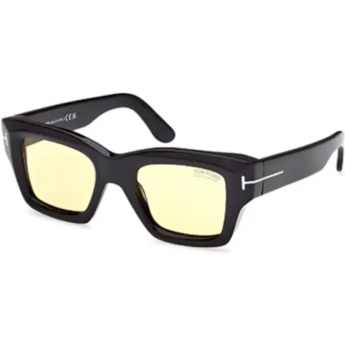 Chic Sunglasses for Fashionable Individuals , unisex, Sizes: ONE SIZE - Tom Ford - Modalova