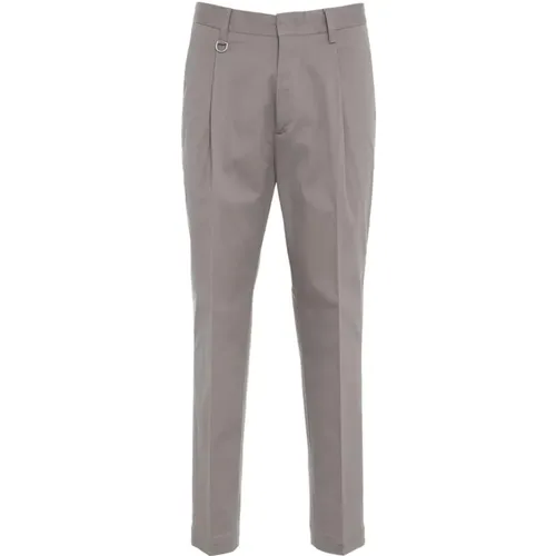 Men's Clothing Trousers Grey Ss24 , male, Sizes: L - Paolo Pecora - Modalova
