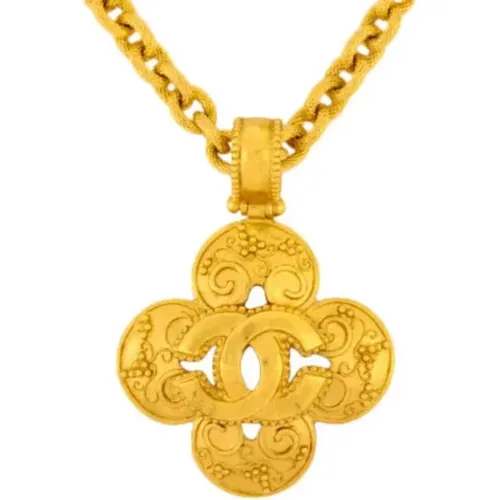 Pre-owned Gold Metal Chanel Necklace , female, Sizes: ONE SIZE - Chanel Vintage - Modalova