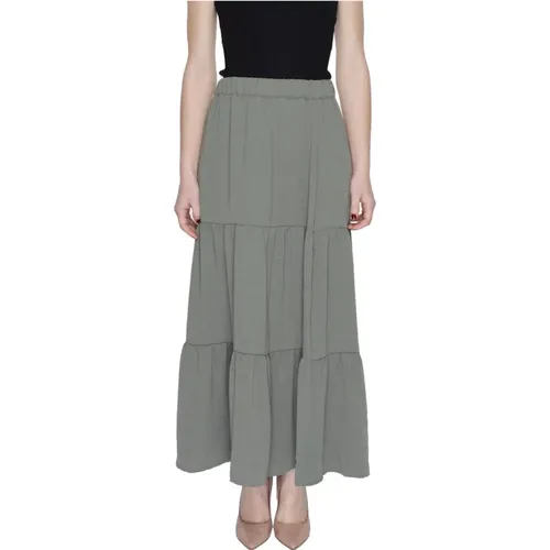 Plain Slip-On Skirt , female, Sizes: XL, M, S, L, XS - Jacqueline de Yong - Modalova