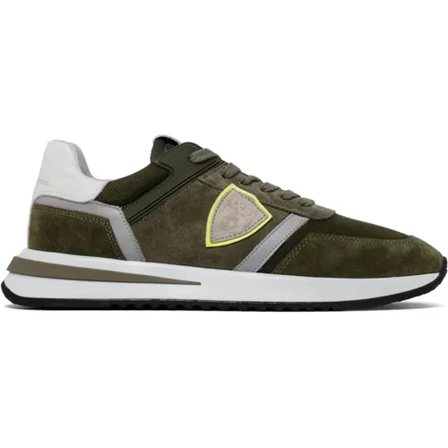 Military and White Suede Tropez 2.1 Sneakers , male, Sizes: 6 UK, 11 UK - Philippe Model - Modalova